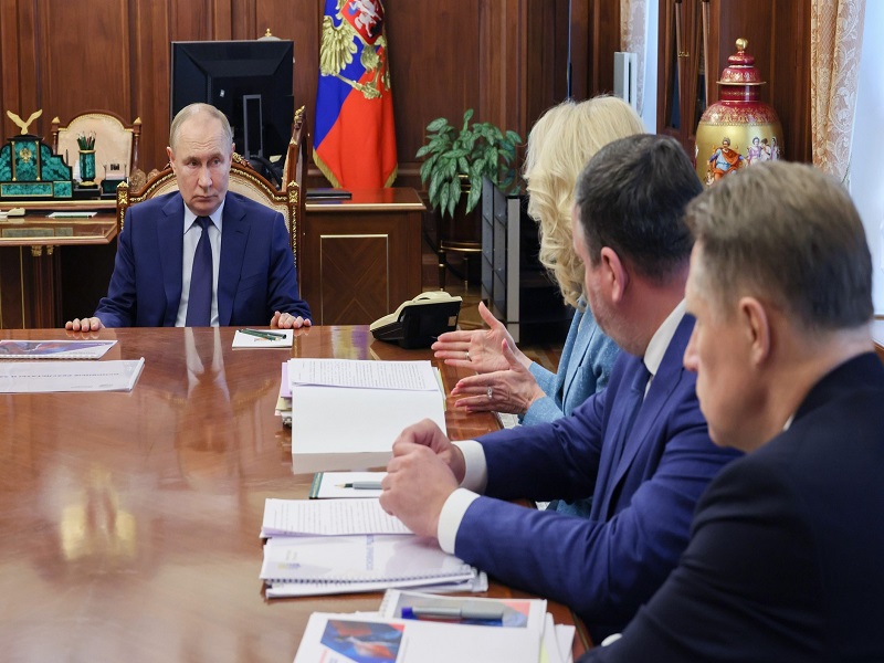 Совещание по социальным вопросам.